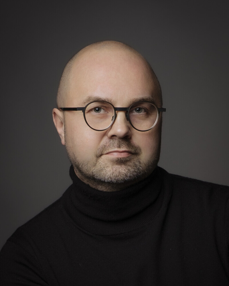 Alexey Pavlov headshot