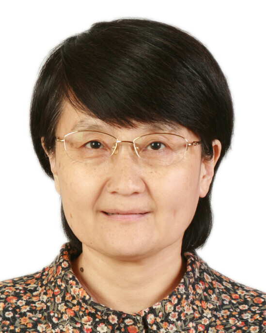 Shuang Cong headshot