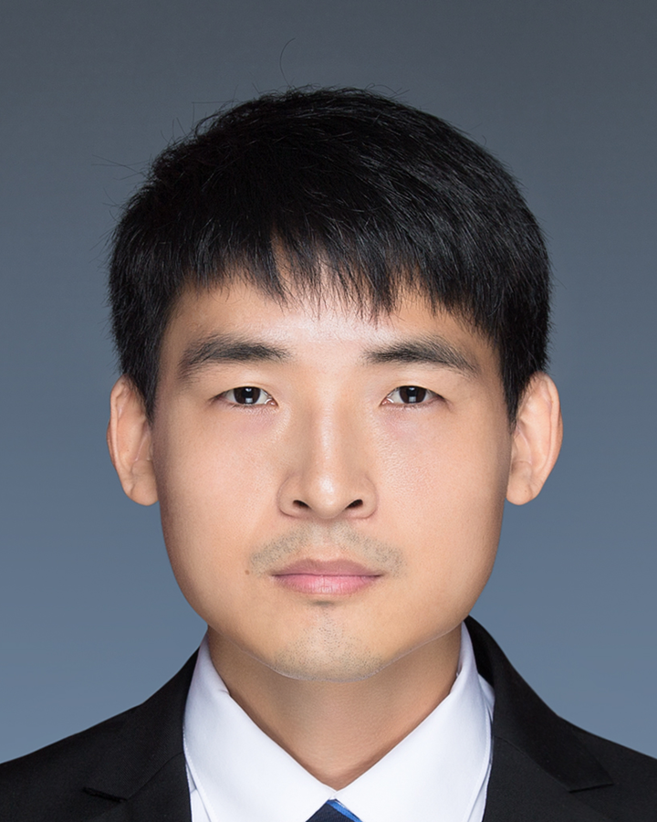 Feng Xu headshot