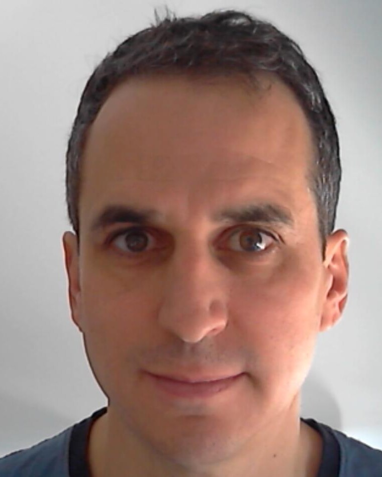 Jorge Júlvez headshot