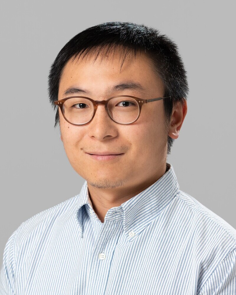 Boli Chen headshot