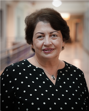 Naira Hovakimyan headshot