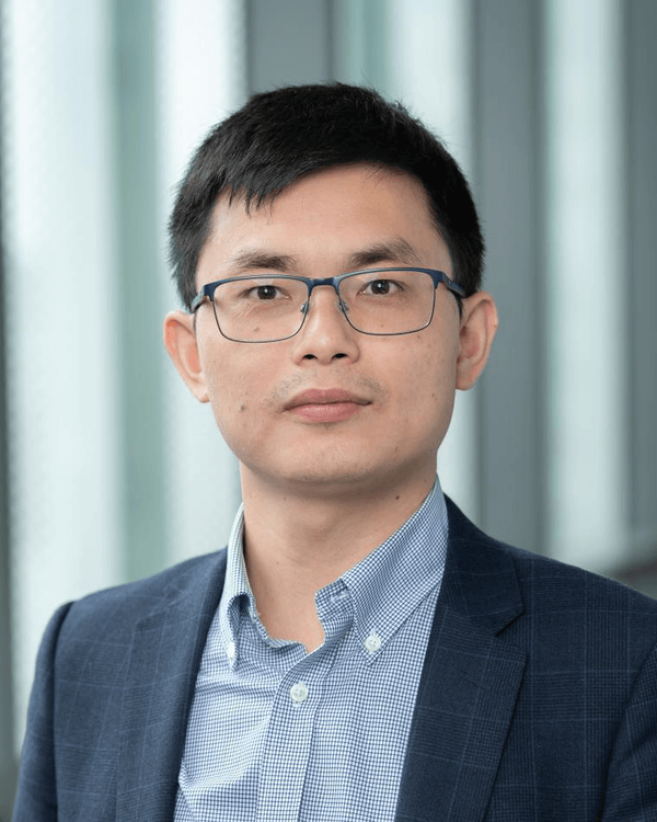 Yang Zheng headshot