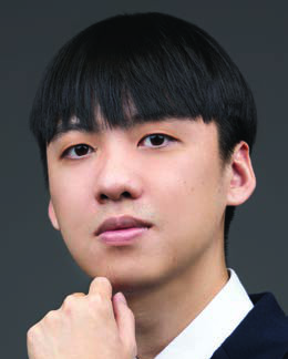 Wei-Ting Tang headshot